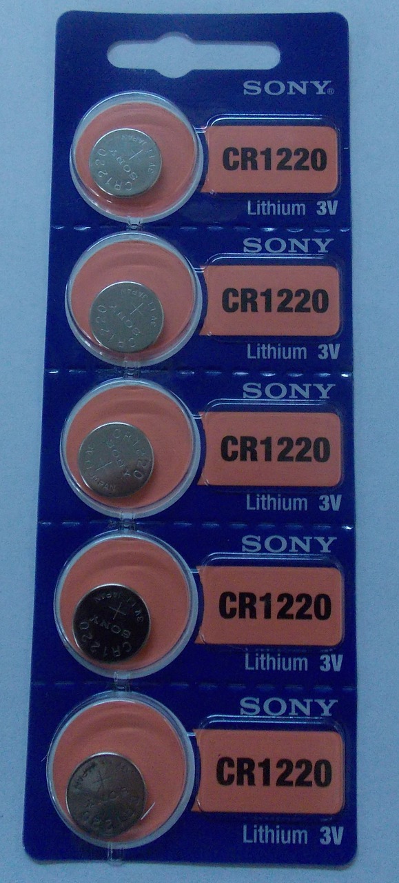 Sony CR1220 3V Lithium Coin Battery - 100 Pack + FREE SHIPPING!