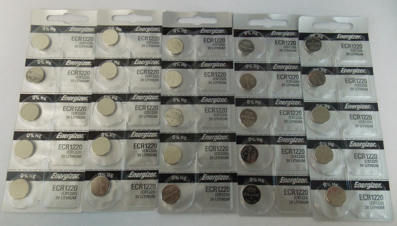 Energizer CR1220 3V Lithium Coin Battery - 25 Pack + FREE SHIPPING!