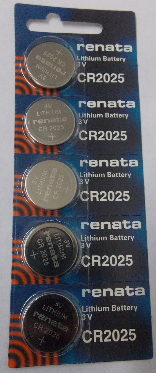 Renata CR2025 3V Lithium Coin Battery - 5 Pack + FREE SHIPPING