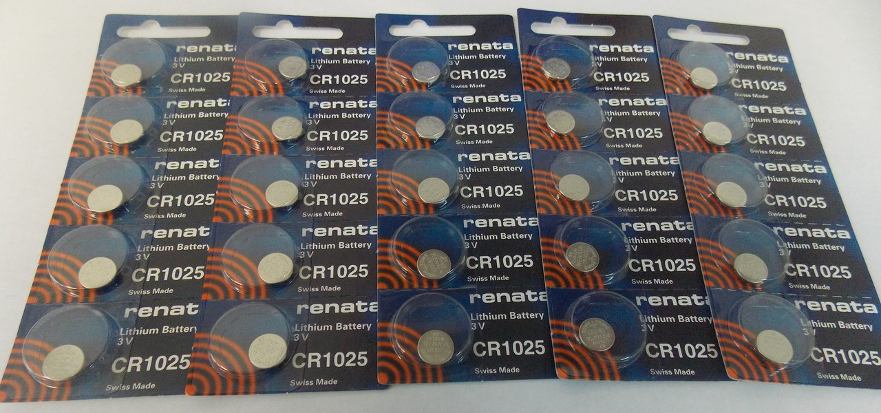 Renata CR1025 3V Lithium Coin Battery 25 Pack + FREE SHIPPING!