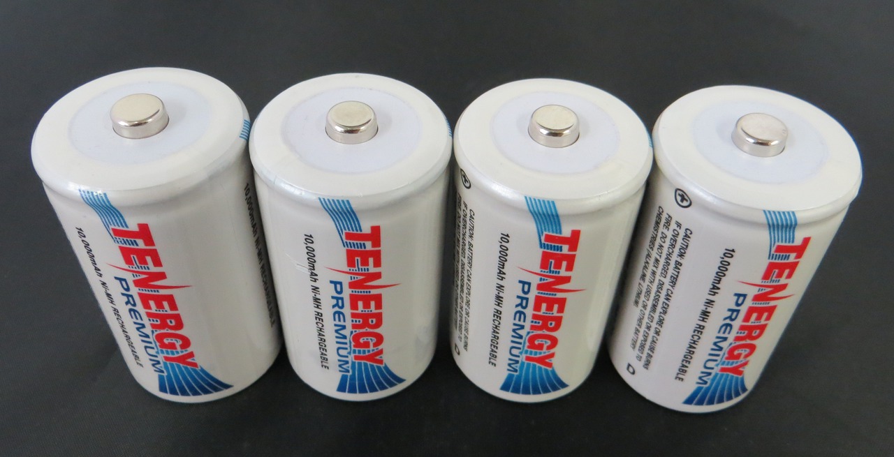 Tenergy Premium D NiMH 10 000 MAh 1.2 V Rechargeable Batteries - 4 Pack + FREE SHIPPING!
